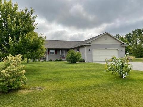 2128 Tyler Hls, Traverse City, MI 49685