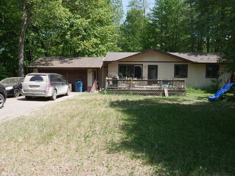 2531 Wapiti Ct, West Branch, MI 48661