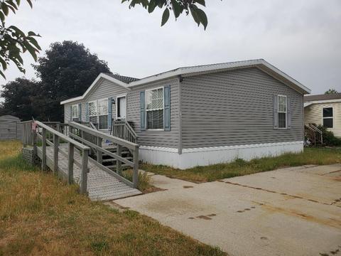 5460 E Aster, Mount Pleasant, MI 48858