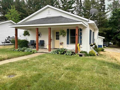 504 Evart St, Cadillac, MI 49601