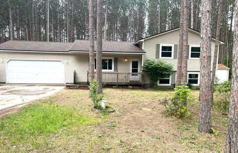 10561 Woodwind Dr, Interlochen, MI 49643