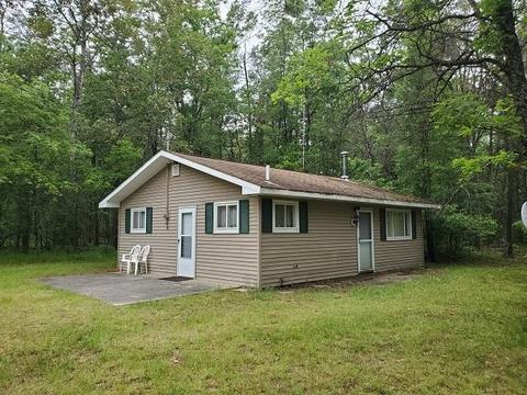 3170 Two Buck, West Branch, MI 48661