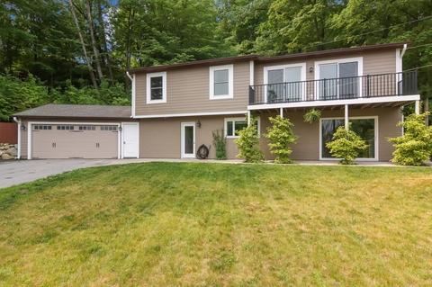 9630 E Carter Rd, Traverse City, MI 49684