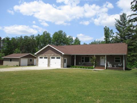 1846 Meadow Dr, West Branch, MI 48661