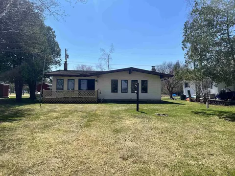 4683 Rustic Hills Dr, Lake, MI 48632