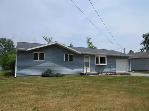 528 N First, Tawas City, MI 48763