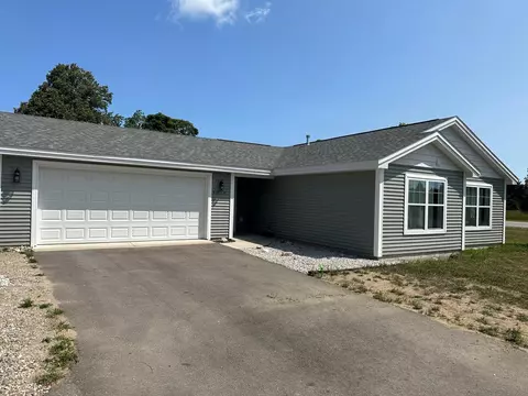5018 Heritage, Traverse City, MI 49685