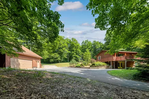 2549 E Kasson, Cedar, MI 49621 photo 2