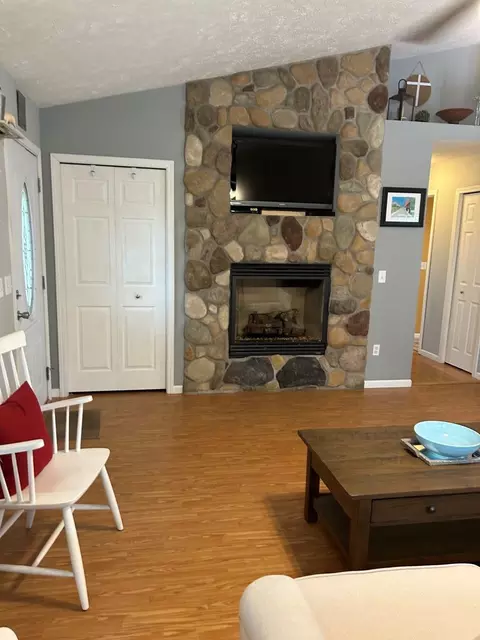 871 Bendon, Interlochen, MI 49643 photo 8