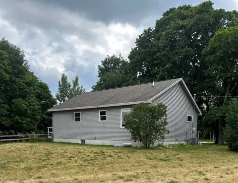 871 Bendon, Interlochen, MI 49643 photo 6