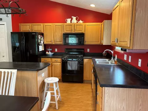 871 Bendon, Interlochen, MI 49643 photo 11