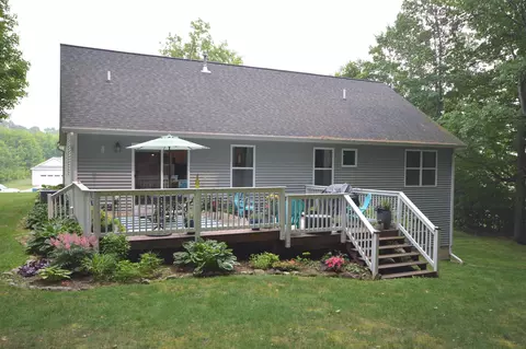 7442 E Meadows Dr, Cedar, MI 49621 photo 3