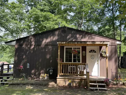 910 Norway, Lake, MI 48632