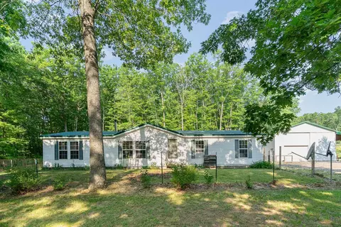 4510 S Old State, Farwell, MI 48622