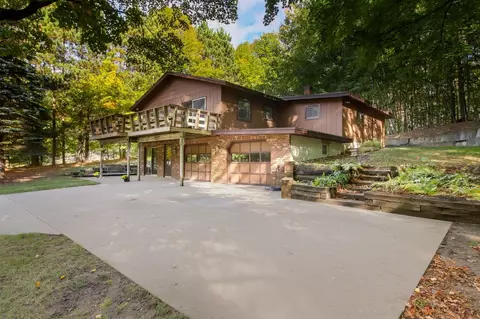 6173 S Lime Lk, Cedar, MI 49621 photo 5