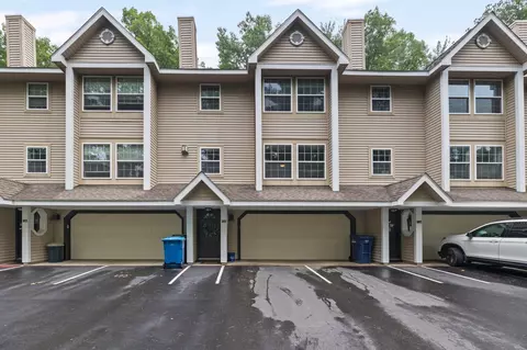 3809 Sherwood Forest Dr #3, Traverse City, MI 49686