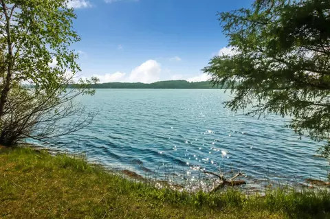 N Lake Leelanau, Lake Leelanau, MI 49653