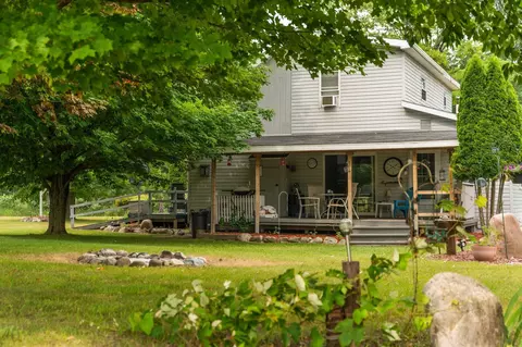 11411 Gildas, Alden, MI 49612