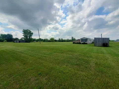 4404 Blanchard, Shepherd, MI 48883