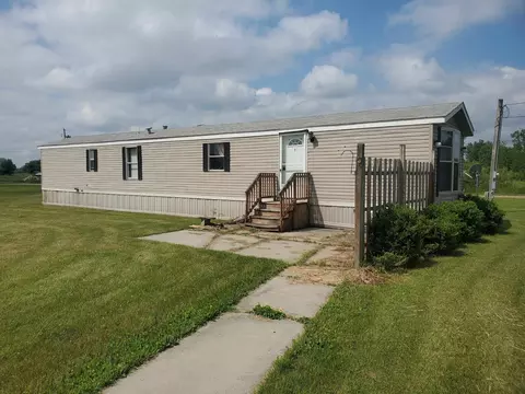 4404 Blanchard, Shepherd, MI 48883 photo 4