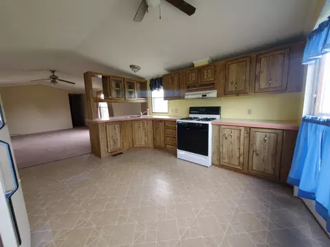 4404 Blanchard, Shepherd, MI 48883 photo 9