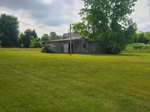 4404 Blanchard, Shepherd, MI 48883 photo 3