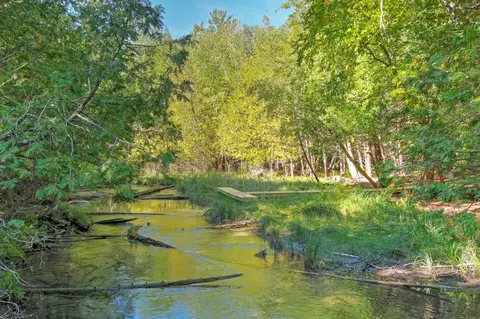 APT 3 Michaels Woods Trail, Maple City, MI 49664
