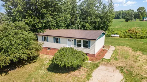10955 E Coleman, Coleman, MI 48618