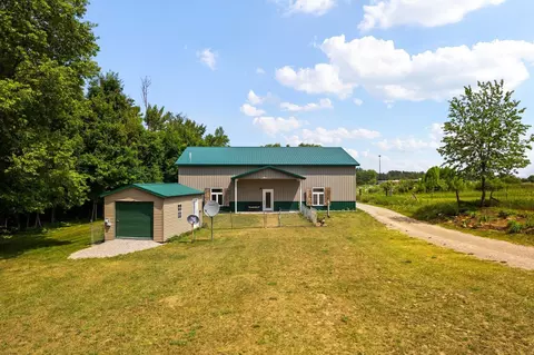 8157 Crisp, Williamsburg, MI 49690