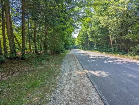 366 E Sugar Bay, Cedar, MI 49621 photo 10