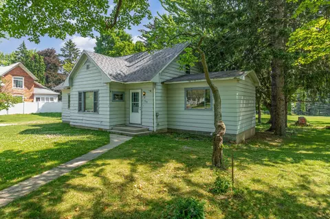 514 N Jeffery, Ithaca, MI 48847