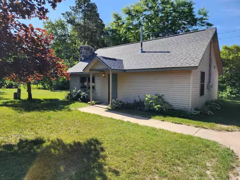 650 State St, Boyne City, MI 49712