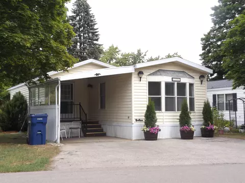 1700 Andrew, Traverse City, MI 49686