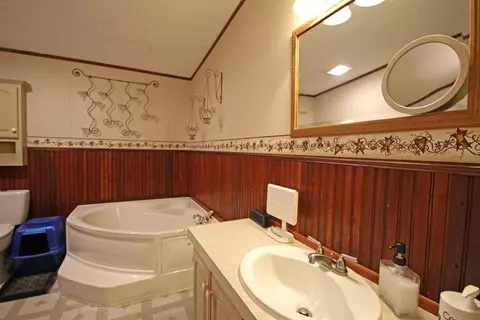 1617 Compton Ct, Grawn, MI 49637 photo 27