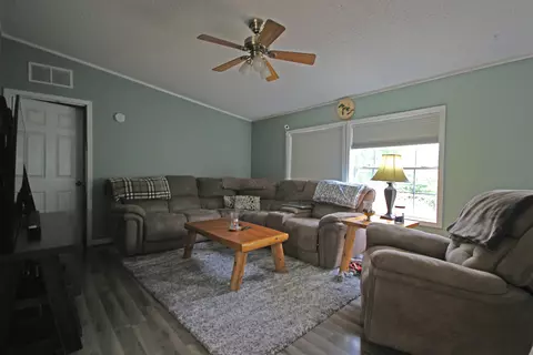 1617 Compton Ct, Grawn, MI 49637 photo 14