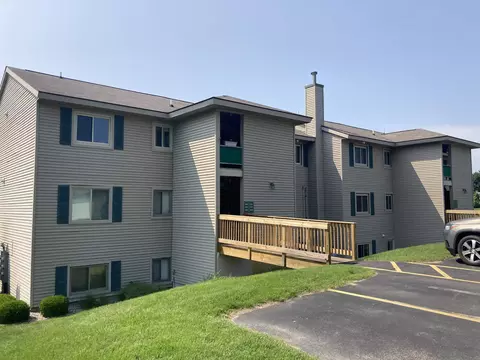 2611 Green Mdws #18, Traverse City, MI 49685