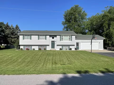 3888 Mcguirk #LOT : 28, Mount Pleasant, MI 48858