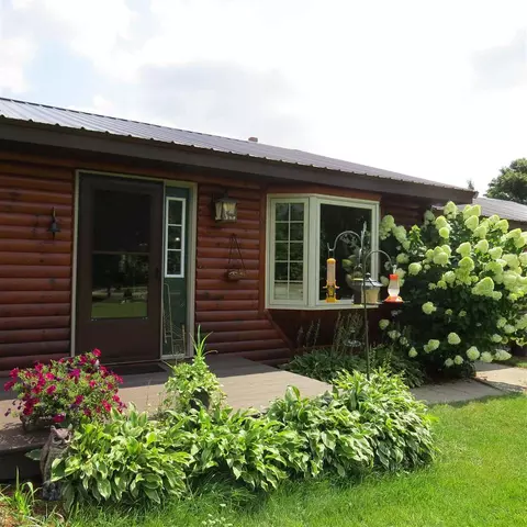 11829 Summit City, Kingsley, MI 49649