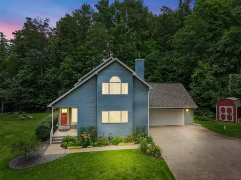 5845 Evergreen, Cadillac, MI 49601