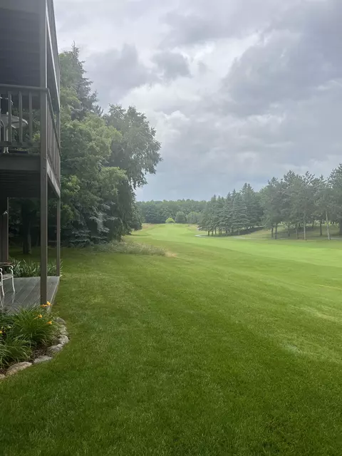 5524 Golfview, Williamsburg, MI 49690