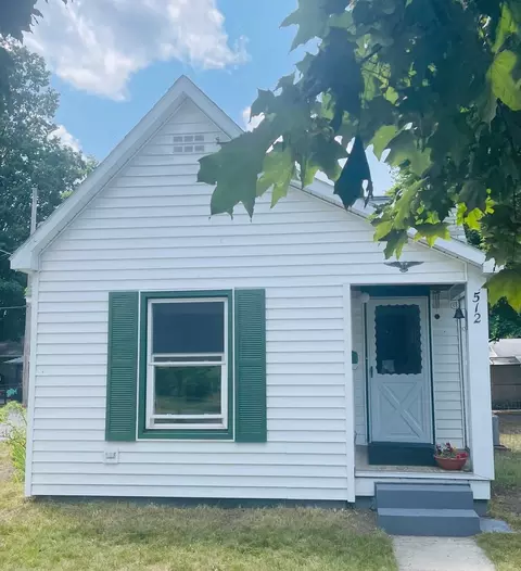 512 Grant, Traverse City, MI 49686