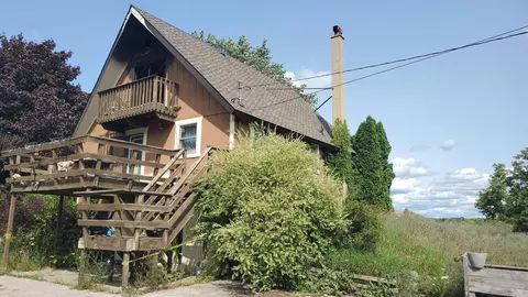 1471 N West Silver Lk, Traverse City, MI 49685
