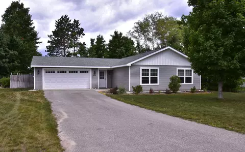 3702 Vance, Traverse City, MI 49685