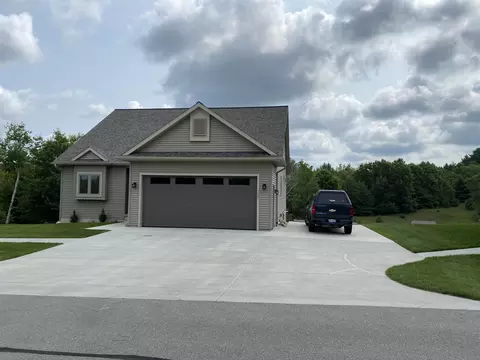 1707 Pergola 8 #8 : 8, Traverse City, MI 49696