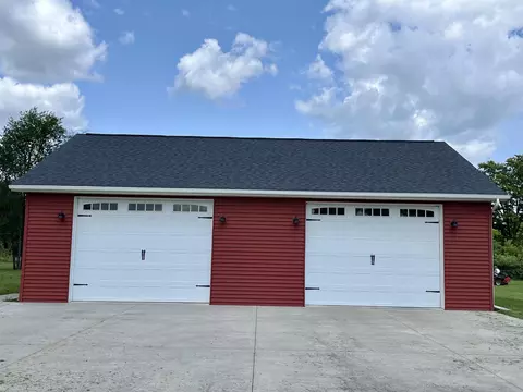 279 Fairview Blvd, Farwell, MI 48622