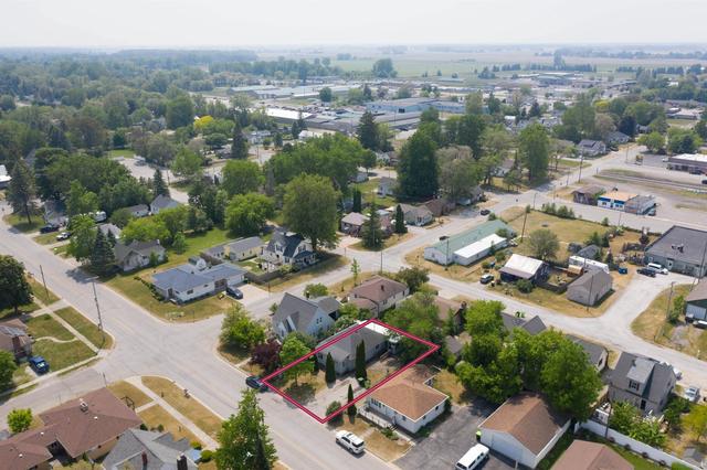 322 S Water, Pinconning, MI 48650
