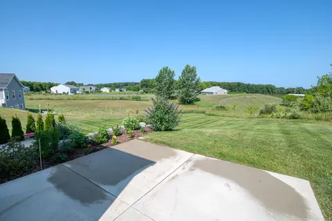 7519 E Mdws, Cedar, MI 49621 photo 15