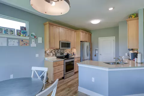 7519 E Mdws, Cedar, MI 49621 photo 19