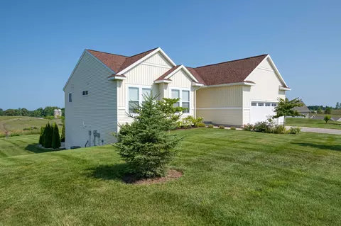 7519 E Mdws, Cedar, MI 49621 photo 44