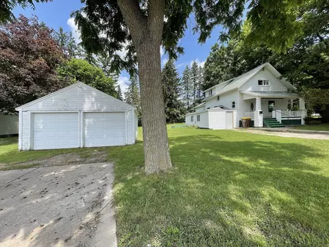 516 Orchard, Alma, MI 48801